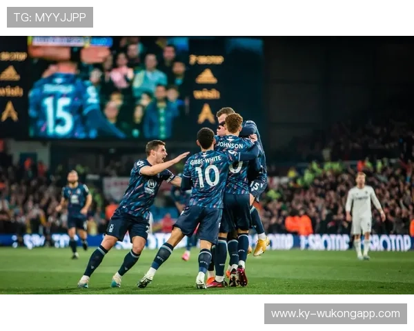 亚历杭德罗·加纳乔本赛季表现稳健,持续提升曼联边路竞争力 亚历杭德罗·加纳乔本赛季表现稳健,持续提升曼联边路竞争力