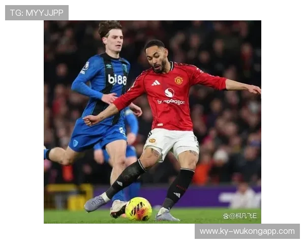 曼联转会策略是否失误，对球队竞争力与赛季走势形成制约